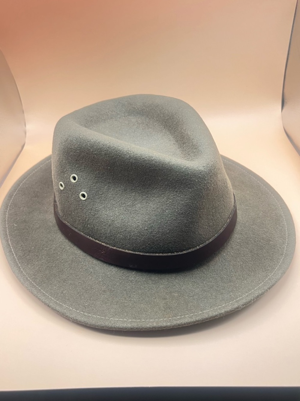 Country Gentleman 100% Felt Wool Classic Fedora Hat M